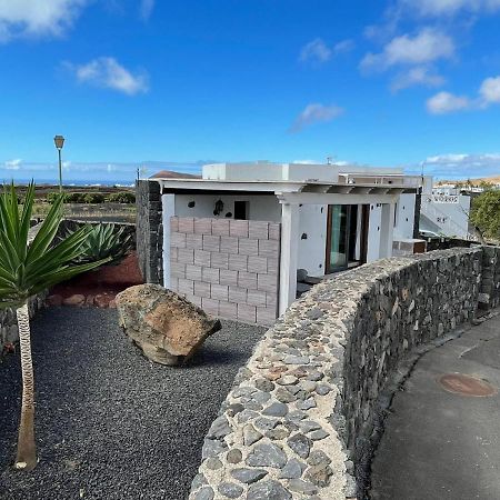 Sun, Relax & Lava, Free Wifi 600Mb, Bbq Villa Tinajo Exterior photo